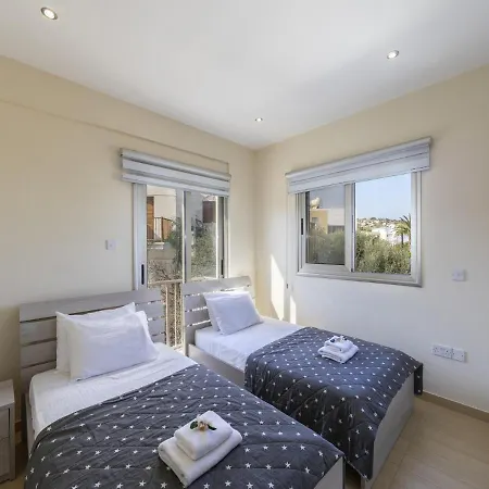 Picture Renting Your 5 Star With Beautiful Private Pool, 1525 Βίλα